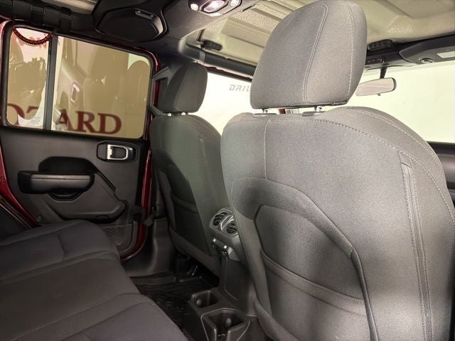 2022 Jeep Wrangler Unlimited Willys