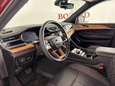 2024 Jeep Grand Cherokee Summit