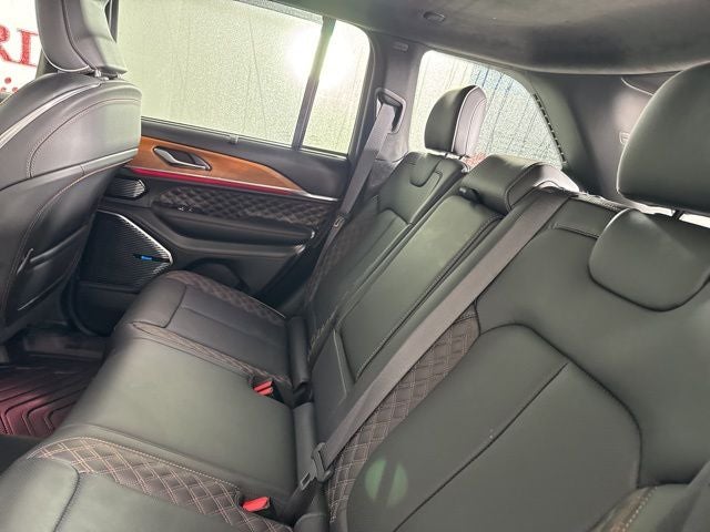 2024 Jeep Grand Cherokee Summit