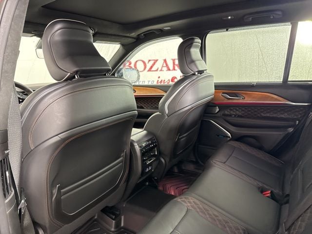 2024 Jeep Grand Cherokee Summit