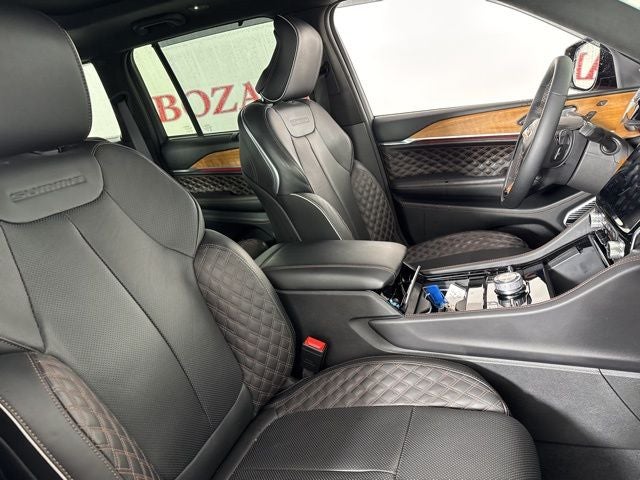 2024 Jeep Grand Cherokee Summit