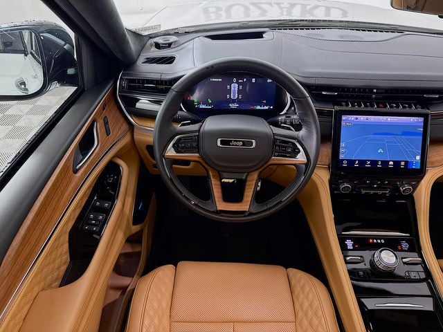 2024 Jeep Grand Cherokee Summit