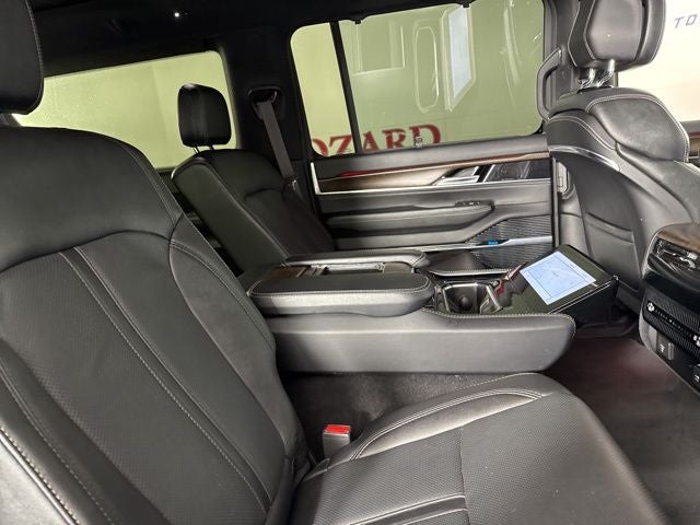 2023 Jeep Grand Wagoneer L Base