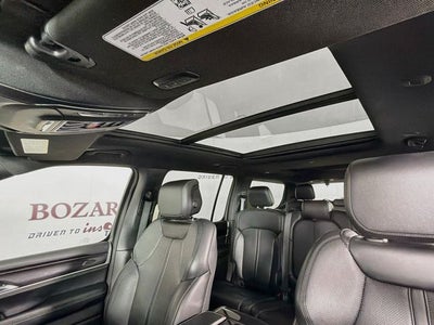 2024 Jeep Wagoneer Base