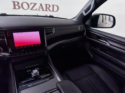 2024 Jeep Wagoneer Base