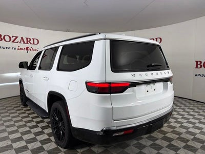 2023 Jeep Wagoneer Base