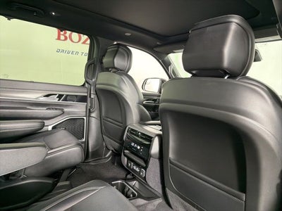2024 Jeep Wagoneer Series III