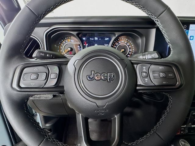 2025 Jeep Gladiator Rubicon w/Rubicon X Package