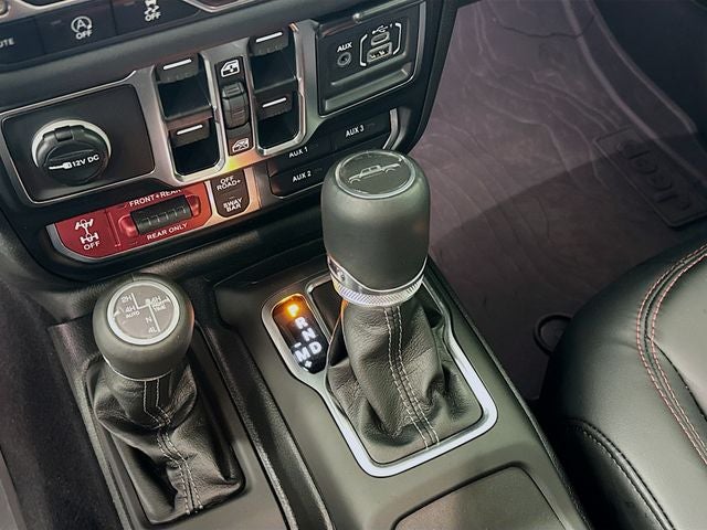 2025 Jeep Gladiator Rubicon w/Rubicon X Package