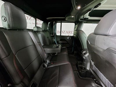 2025 Jeep Gladiator Rubicon w/Rubicon X Package