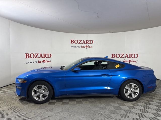 2021 Ford Mustang EcoBoost