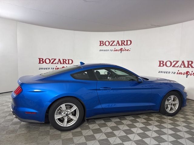 2021 Ford Mustang EcoBoost