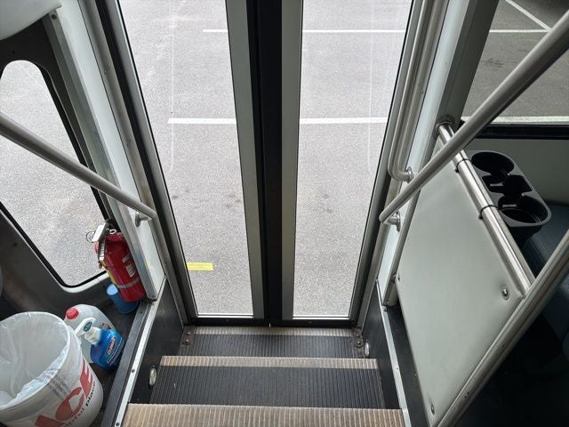 2013 Ford E-350SD Base Cutaway