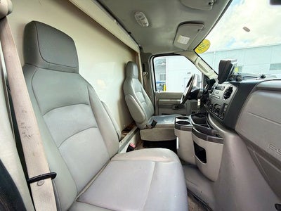 2016 Ford E-350SD Base Cutaway