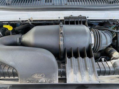 2016 Ford E-350SD Base Cutaway