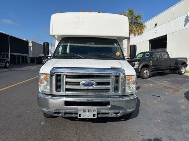 2014 Ford E-450SD Base BUS
