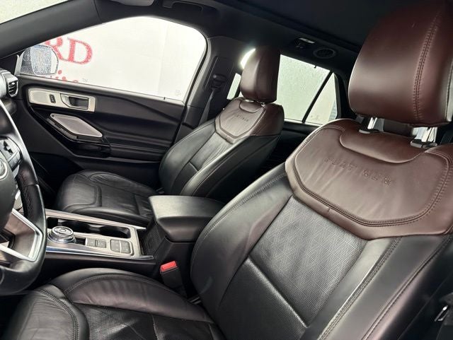 2021 Ford Explorer Platinum
