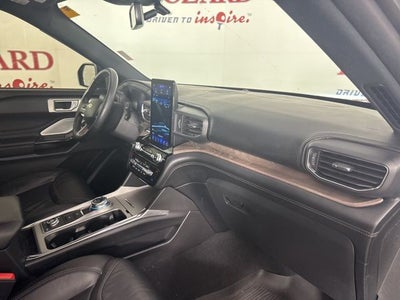 2023 Ford Explorer Platinum