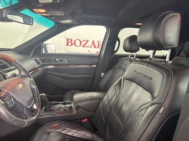2017 Ford Explorer Platinum