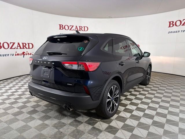 2021 Ford Escape Hybrid SE