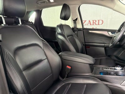 2021 Ford Escape Hybrid Titanium
