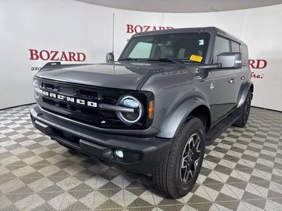 2024 Ford Bronco Outer Banks