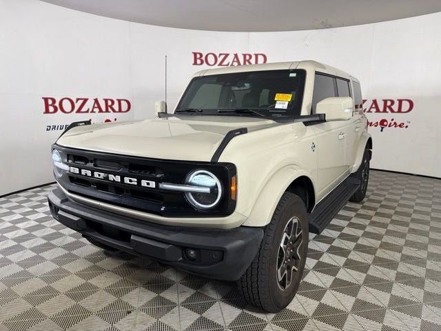 2025 Ford Bronco Outer Banks