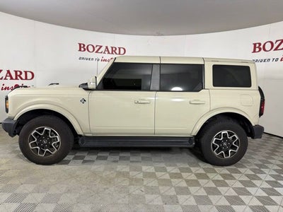 2025 Ford Bronco Outer Banks
