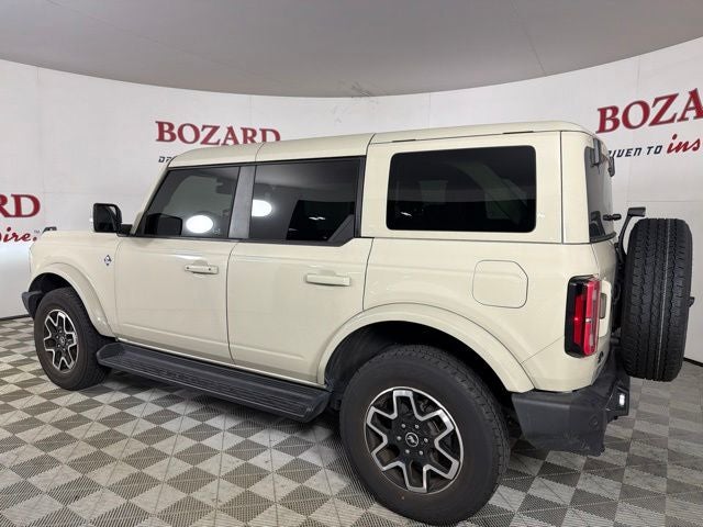 2025 Ford Bronco Outer Banks