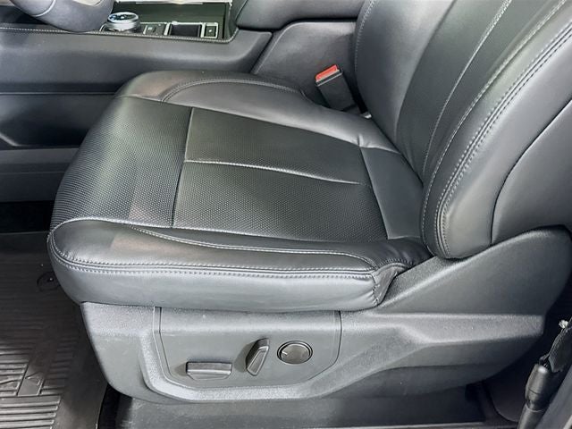 2022 Ford Expedition Max XLT