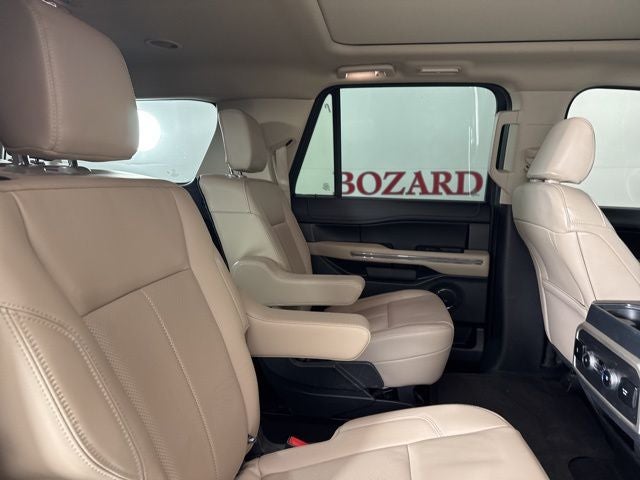 2022 Ford Expedition Max XLT