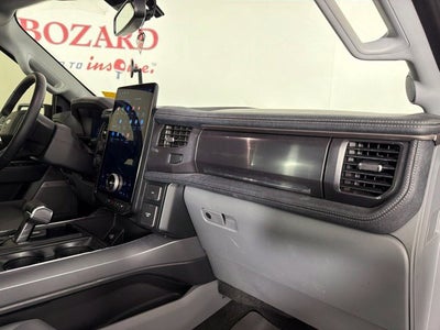 2025 Ford F-150 Lightning Flash
