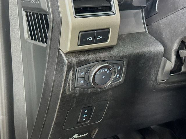 2019 Ford F-250SD Lariat