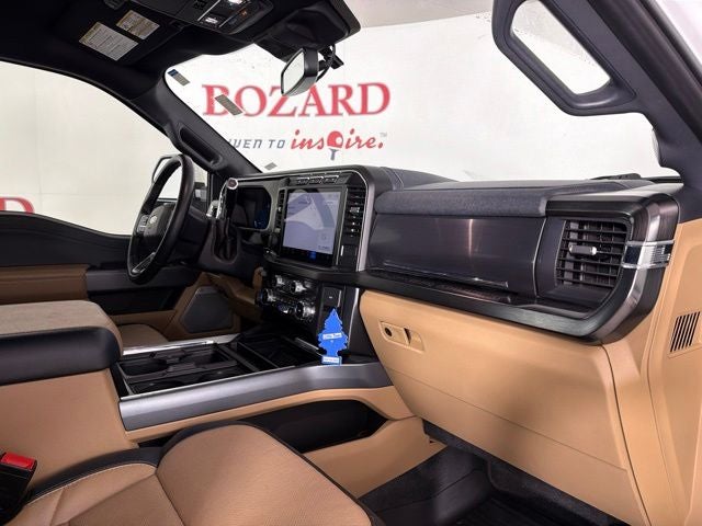 2023 Ford F-350SD Lariat