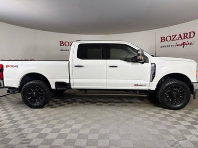 2023 Ford F-350SD Lariat
