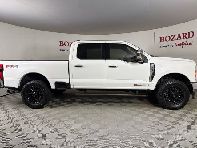 2023 Ford F-350SD Lariat