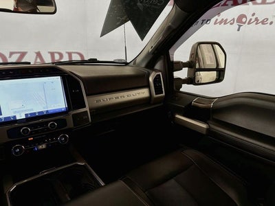 2022 Ford F-350SD Lariat