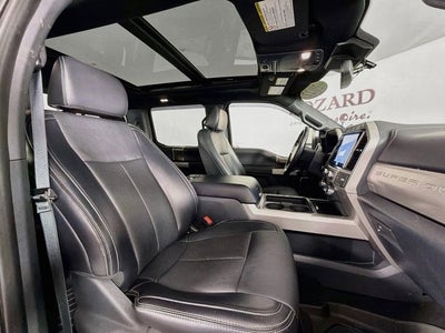 2022 Ford F-350SD Lariat