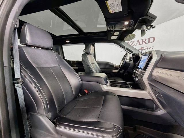 2022 Ford F-350SD Lariat