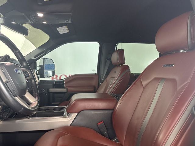 2022 Ford F-350SD Platinum