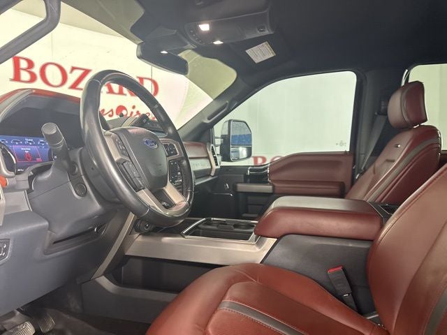 2022 Ford F-350SD Platinum