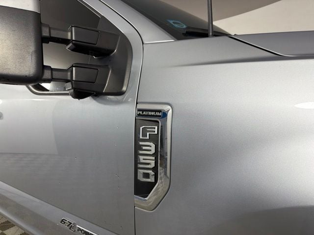 2022 Ford F-350SD Platinum