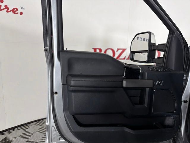 2022 Ford F-350SD Platinum