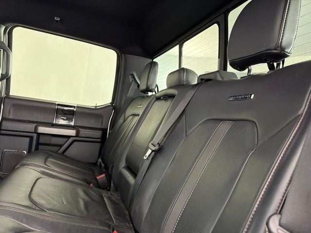 2022 Ford F-350SD Platinum