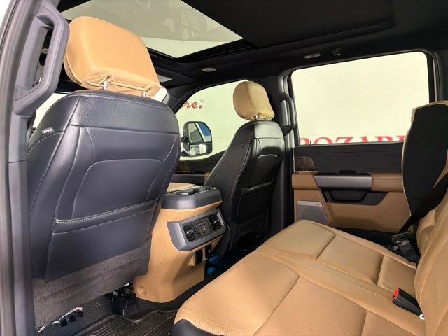 2024 Ford F-350SD Lariat DRW