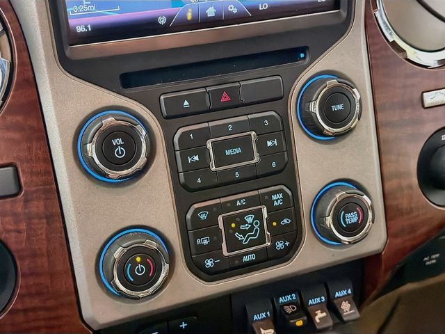 2014 Ford F-350SD King Ranch DRW