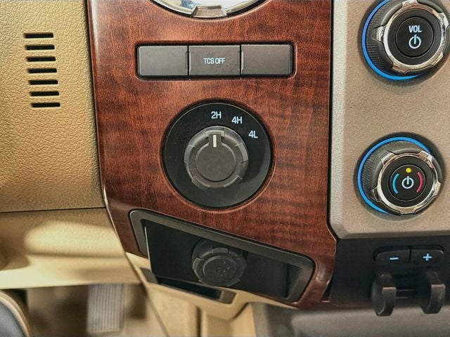 2014 Ford F-350SD King Ranch DRW