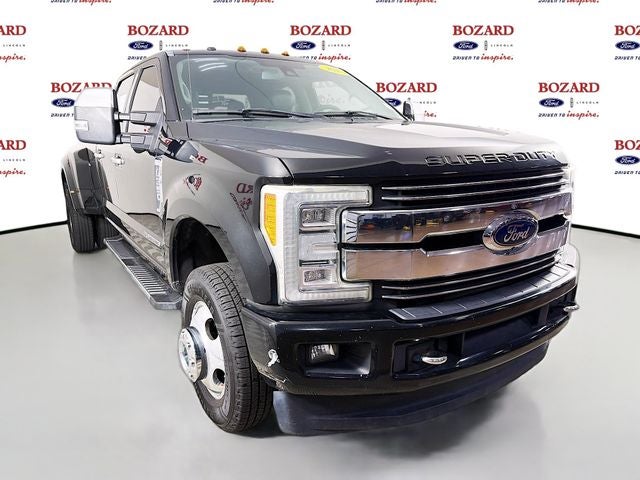 2017 Ford F-350SD Lariat DRW