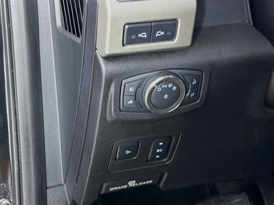 2017 Ford F-350SD Lariat DRW
