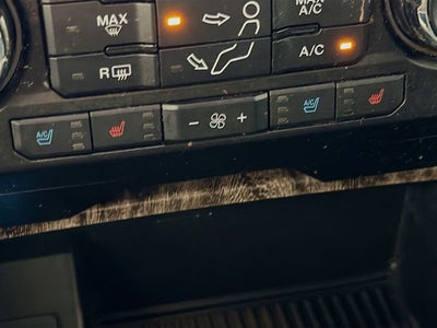 2017 Ford F-350SD Lariat DRW